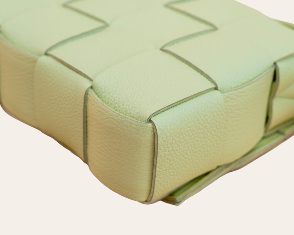 BOTTEGA VENETA CASSETTE INTRECCIATO - Image 10