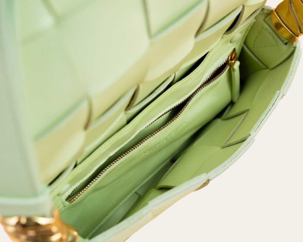 BOTTEGA VENETA CASSETTE INTRECCIATO - Image 13