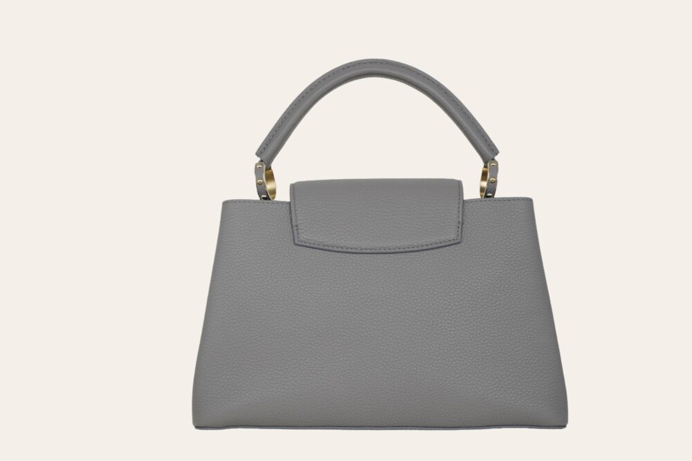 LV CAPUCINES MM MOONSTONE - Image 4