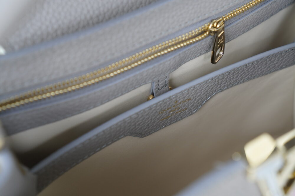 LV CAPUCINES MM MOONSTONE - Image 15