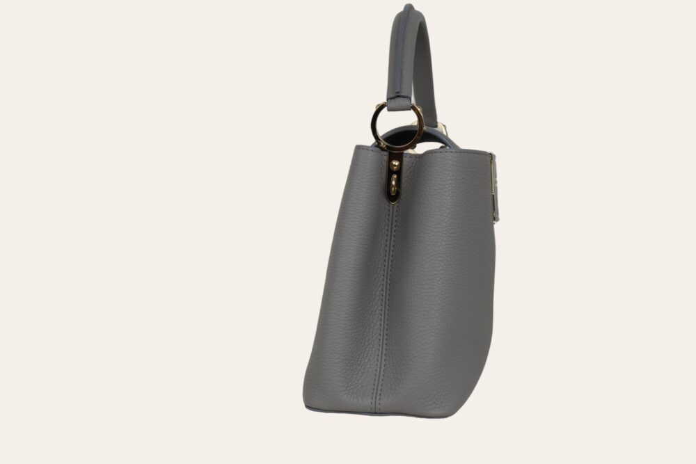 LV CAPUCINES MM MOONSTONE - Image 3
