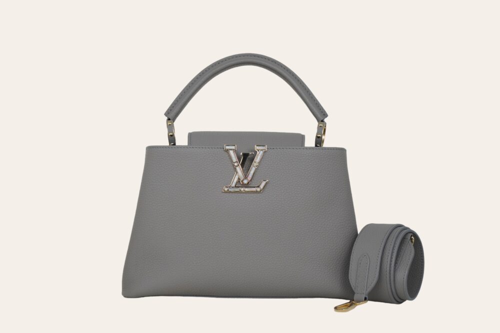 LV CAPUCINES MM MOONSTONE
