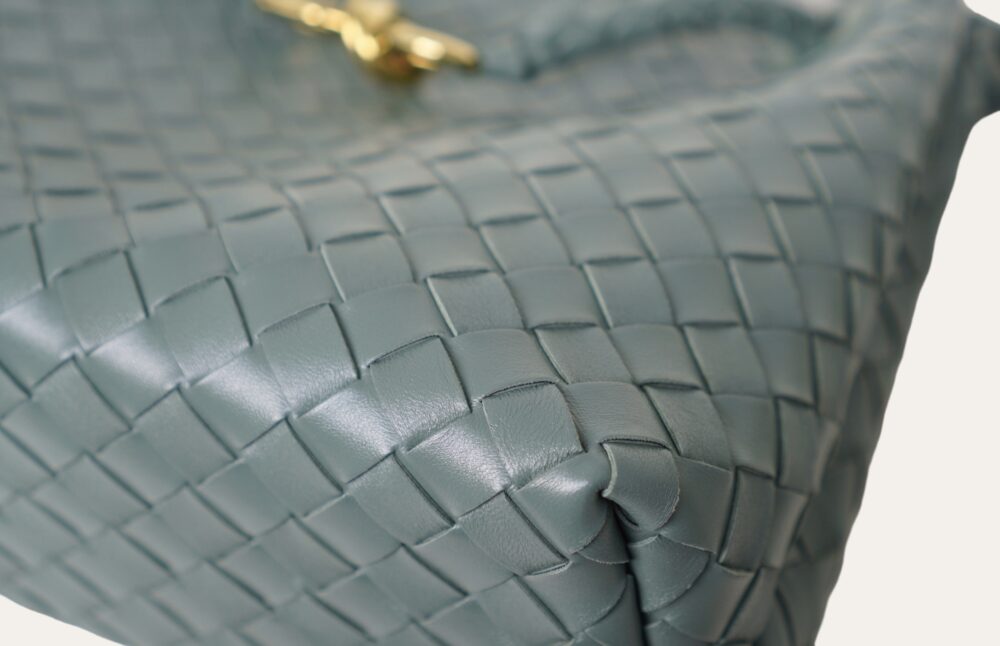 BOTTEGA VENETA ANDIAMO MEDIUM - Image 12