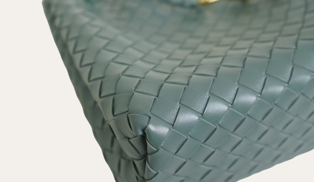 BOTTEGA VENETA ANDIAMO MEDIUM - Image 11