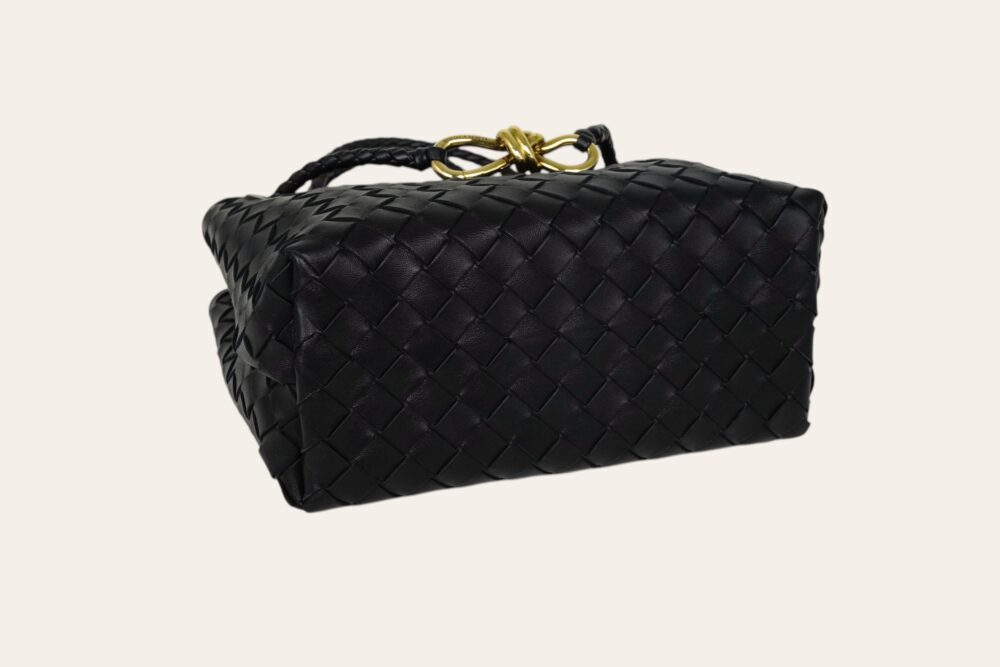 BOTTEGA VENETA ANDIAMO SMALL - Image 8