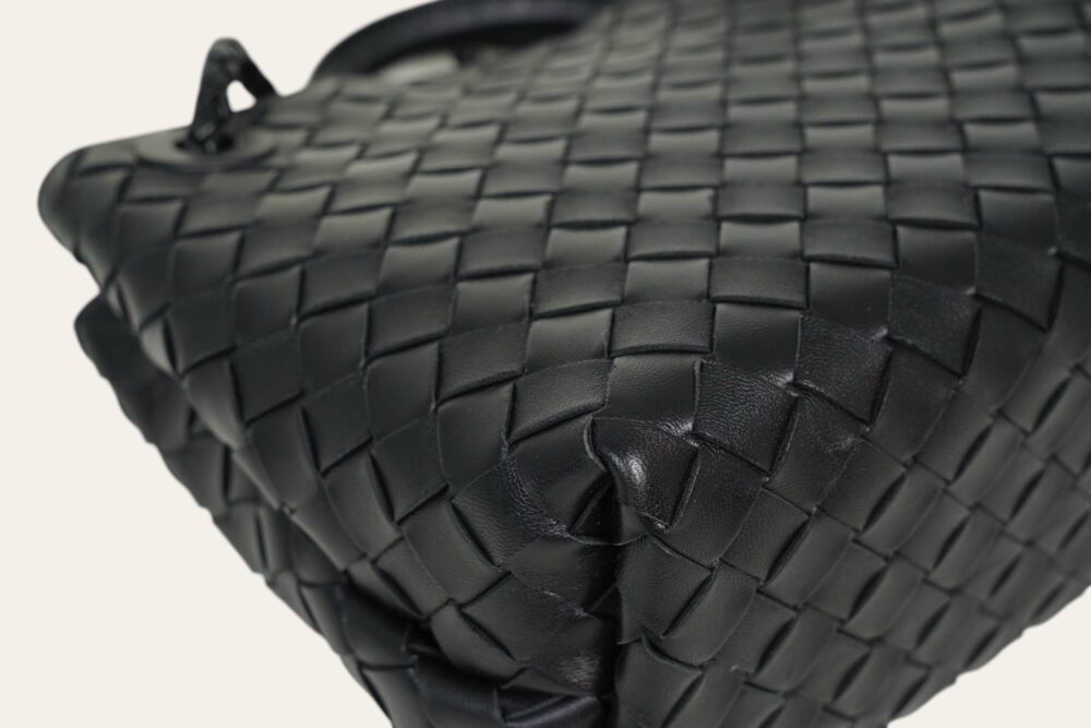 BOTTEGA VENETA ANDIAMO SMALL - Image 12