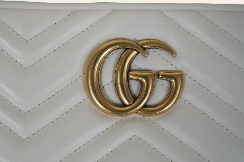 GUCCI MARMONT CAMERA BAG - Image 3