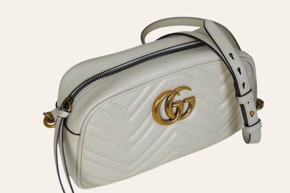 GUCCI MARMONT CAMERA BAG - Image 4