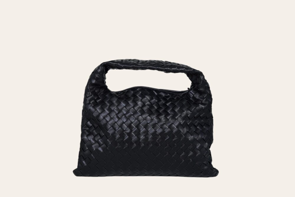BOTTEGA VENETA HOP BAG