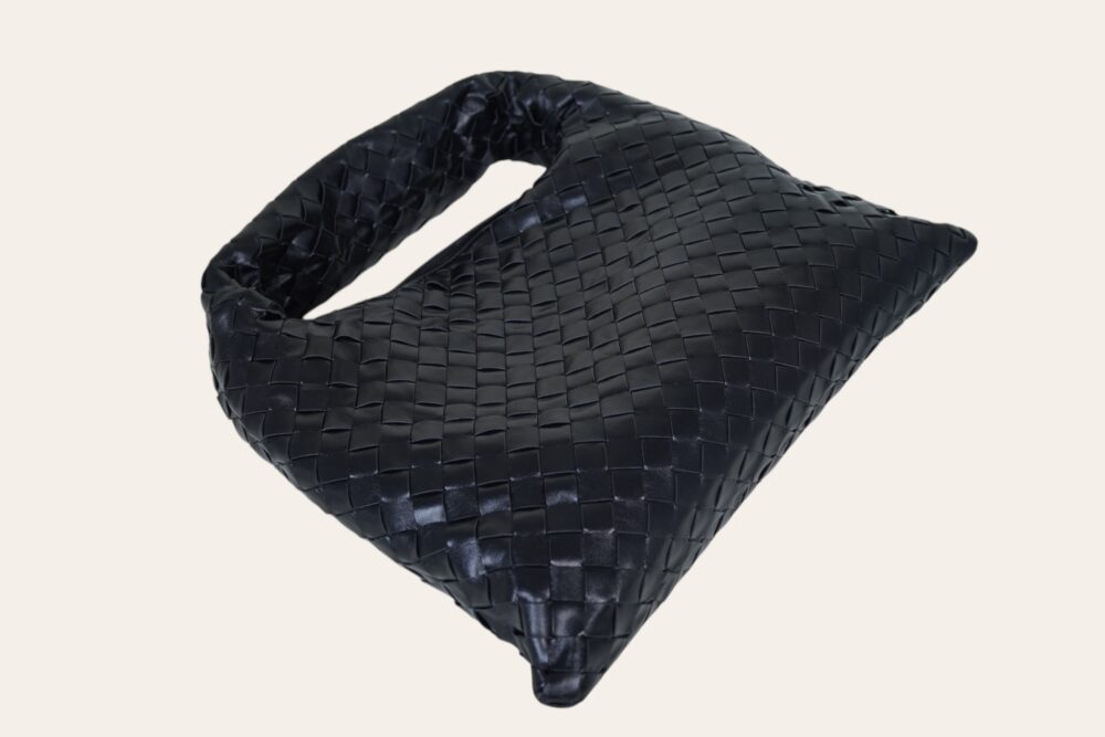 BOTTEGA VENETA HOP BAG - Image 4