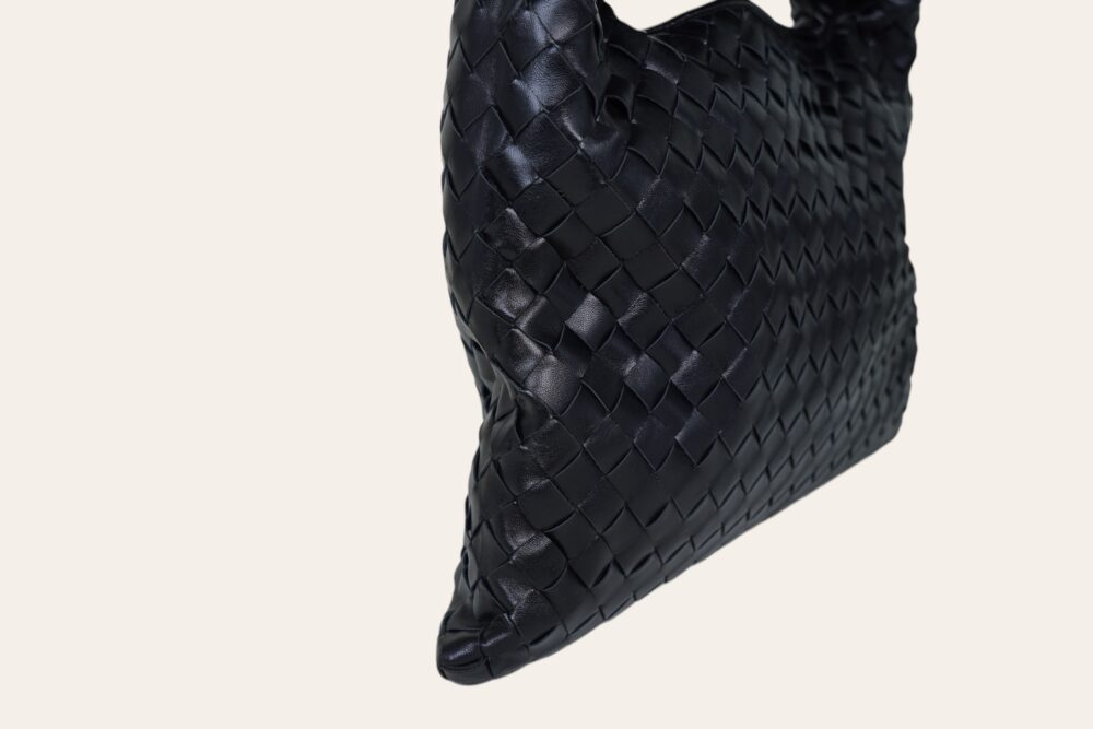 BOTTEGA VENETA HOP BAG - Image 7