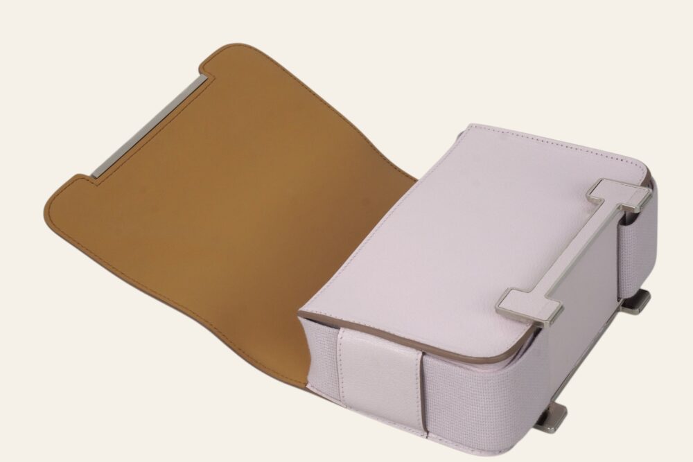 HERMÈS GETA - Image 15