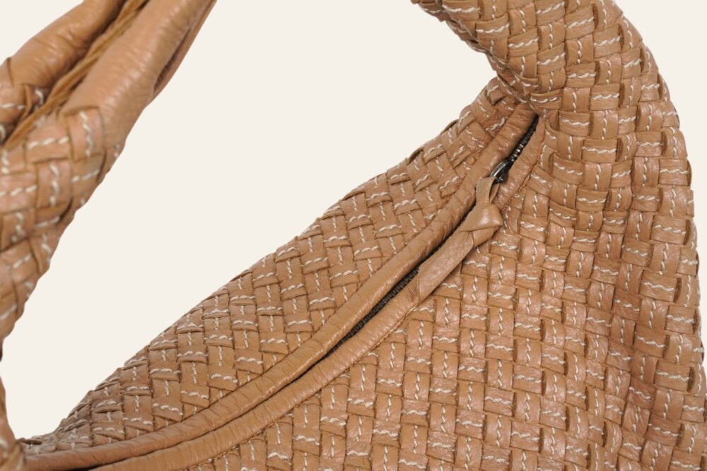 BOTTEGA VENETA VINTAGE HOBO - Image 5