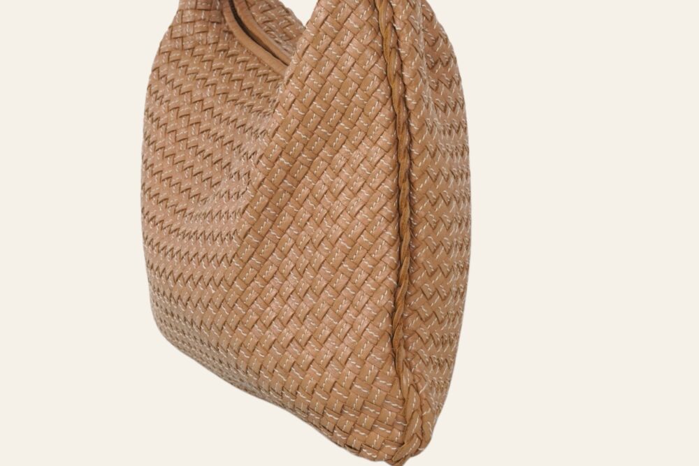 BOTTEGA VENETA VINTAGE HOBO - Image 8