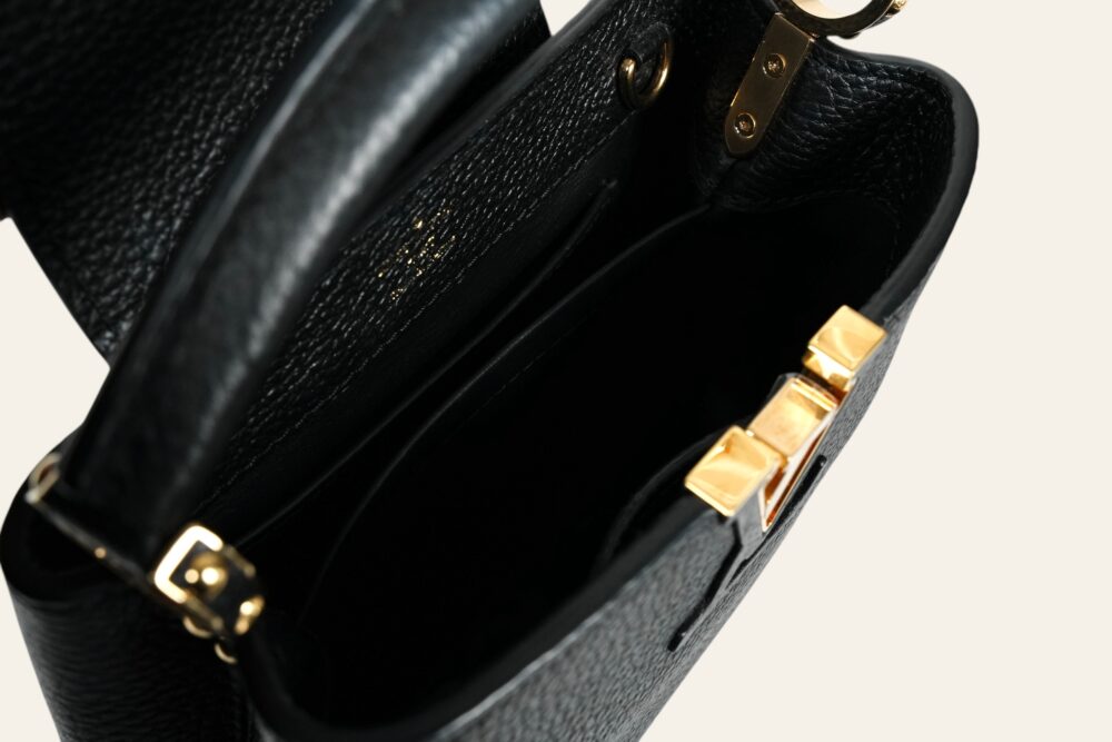 LV MINI CAPUCINES - Image 13