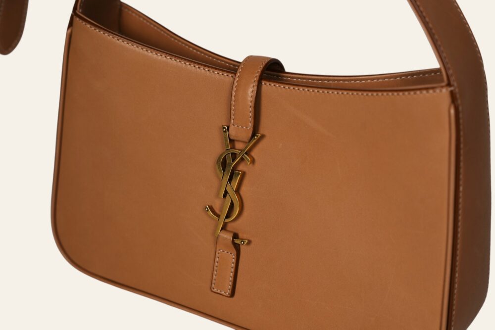 YSL LE 5 À 7 - Image 3