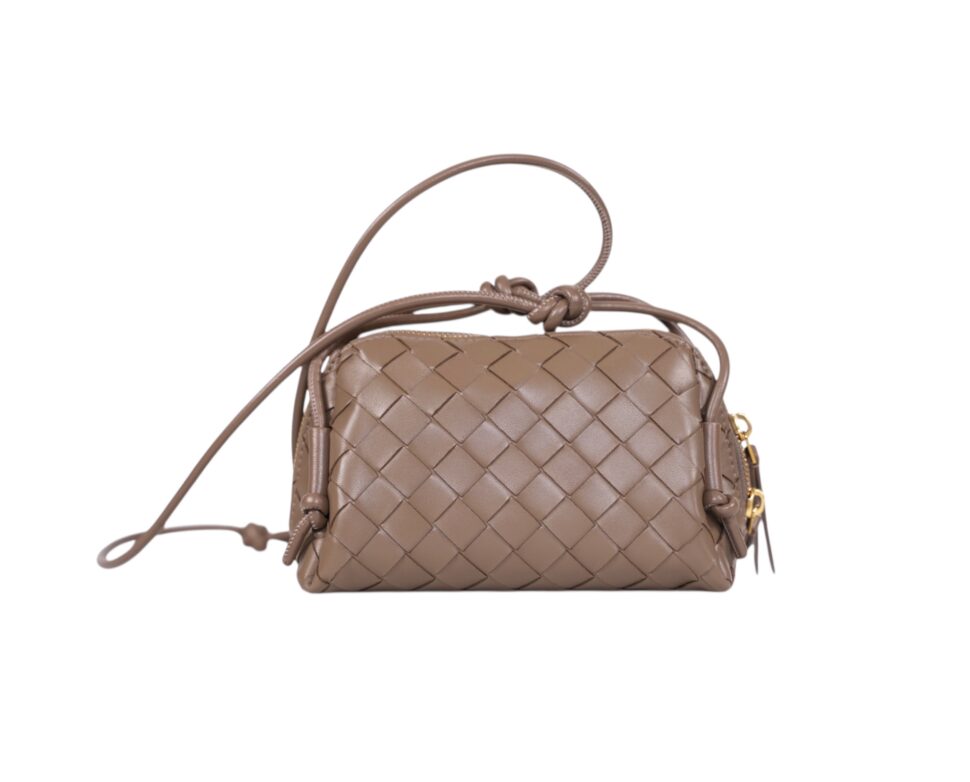 BOTTEGA VENETA CONCERT POUCH